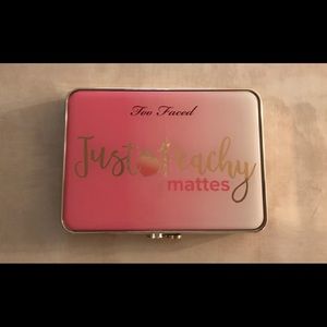 Too Faced Just Peachy Mattes eyeshadow palette